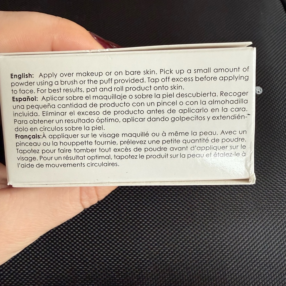Bodyography Translucent Setting Powder - Picture 4 of 4